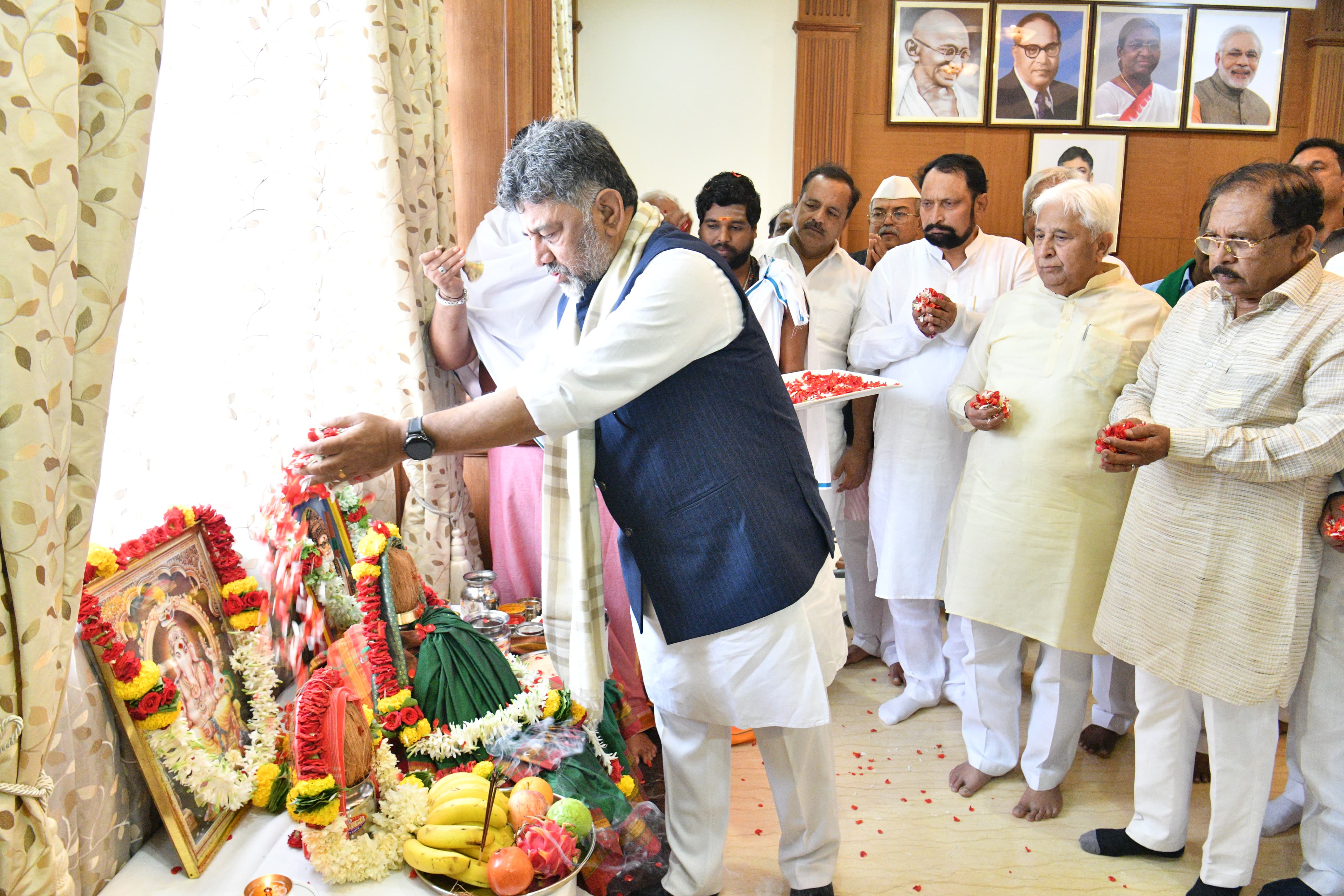ಭಾರತ ಜೋಡೋ ಯುವಕ ಸಂಘ ಸ್ಥಾಪನೆಗೆ ಸಾವಿರ ಕೋಟಿ ರೂಪಾಯಿ ಮೀಸಲು - ಡಿ.ಕೆ. ಶಿವಕುಮಾರ
